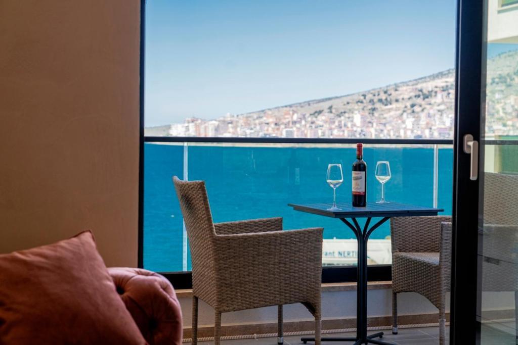 Deluxe Apartment-Swimming Pool Sarandë Exterior foto